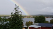 Regenbogen über Jukkasjärvi